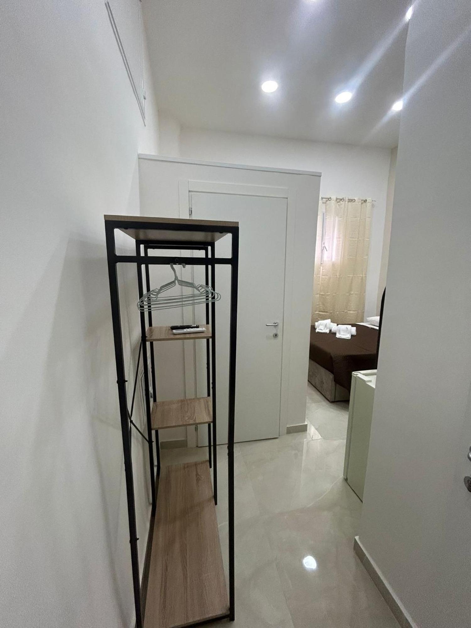 נאפולי Luxury Rooms Carbonara 95 מראה חיצוני תמונה