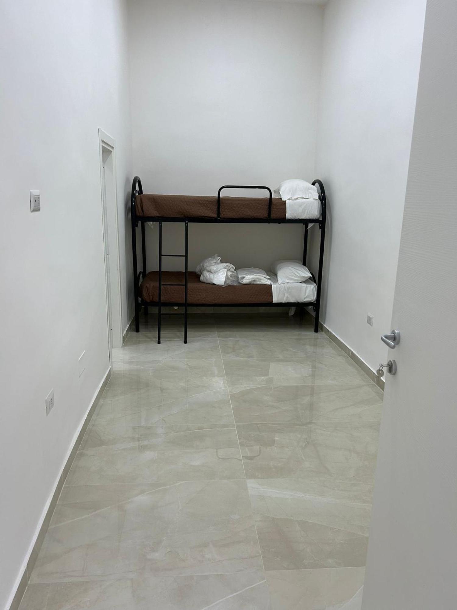 נאפולי Luxury Rooms Carbonara 95 מראה חיצוני תמונה
